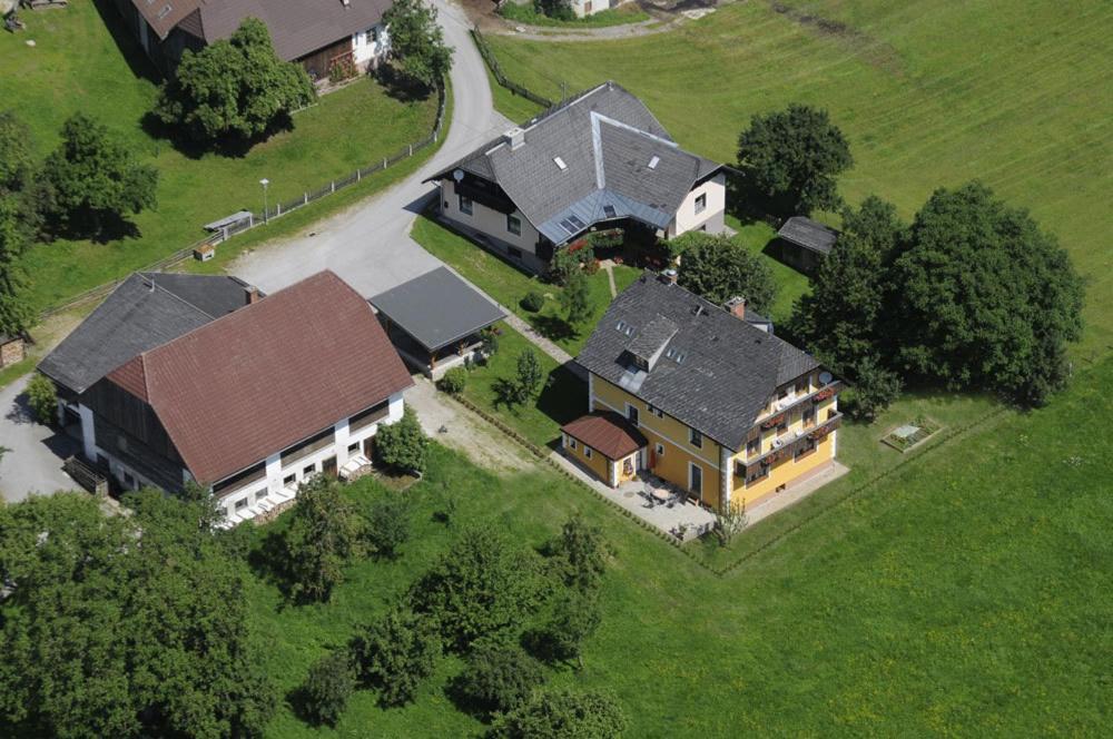 Haus Lukasser Грёбминг Экстерьер фото